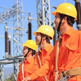 Giá điện tăng 3% từ ngày 4/5/2023 Giá điện tăng 3% từ ngày 4/5/2023