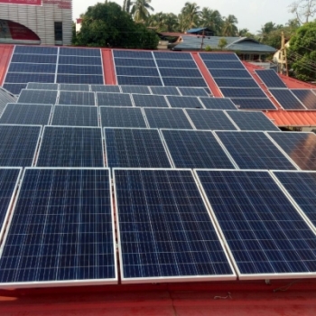 Lắp Đặt Năng Lượng Mặt Trời Cho Trạm Sạc Xe Điện Tại Bình Phước